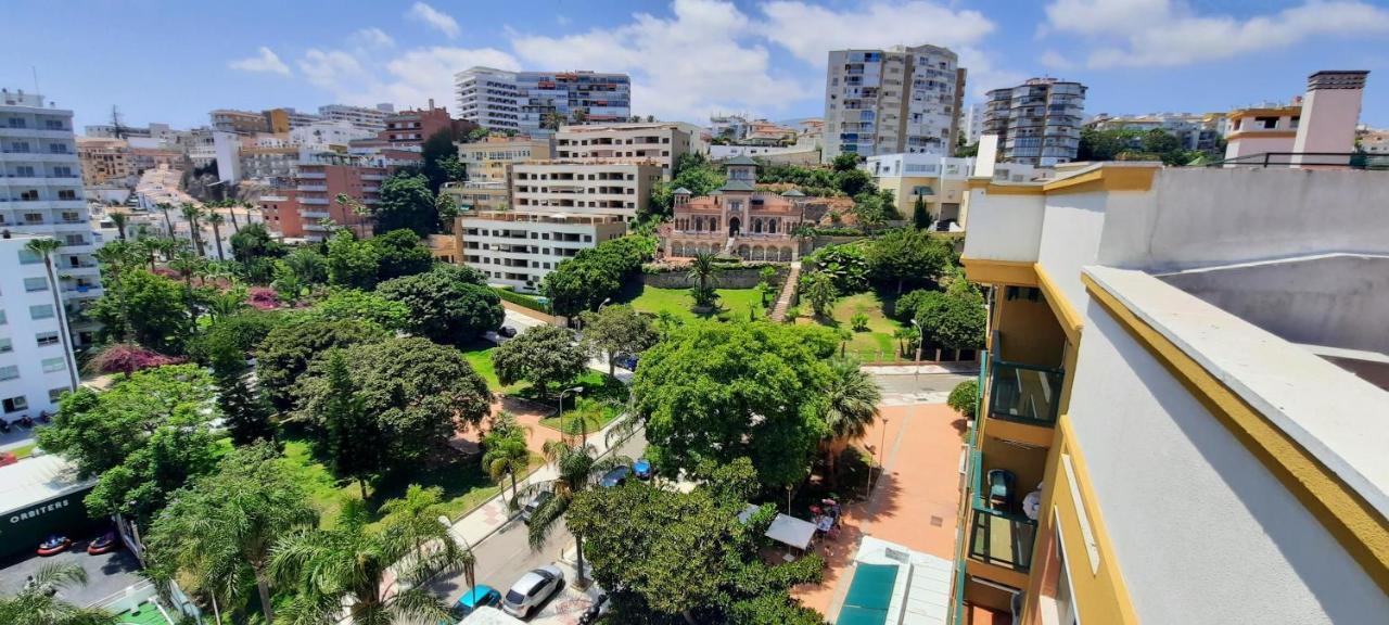 Impresionante Primera Linea De Playa, Bajondillo Beach Torremolinos Exteriör bild