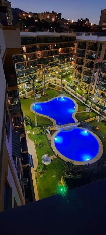 Impresionante Primera Linea De Playa, Bajondillo Beach Torremolinos Exteriör bild